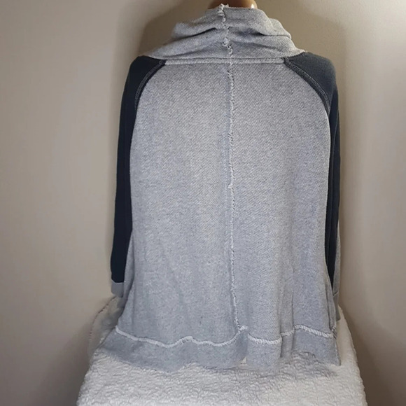 Free People YoYo Cowl neck pullover - Picture 7 of 12